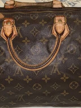 Louis Vuitton Monogram Speedy Bag 35 in Brown and Tan Leather